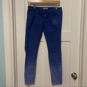 Free people size 26 ombré effect bright denim blue skinny jeans. No obvious wear